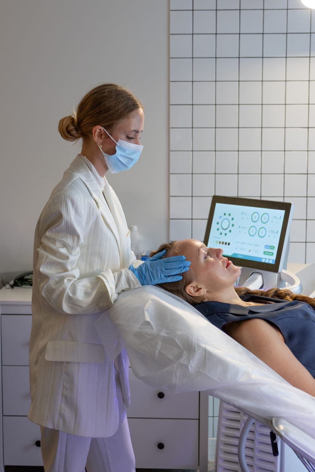 En consultation chez Ness Aesthetic (photo 2)
